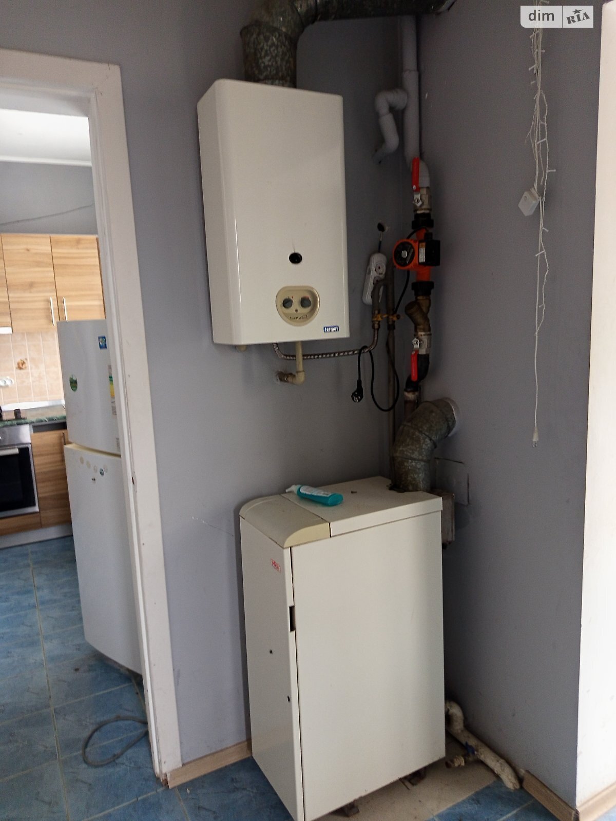 одноэтажный дом с гаражом, 63 кв. м, кирпич. Сдается помесячно в Одессе, в районе Средний Фонтан фото 1 одноэтажный дом с гаражом, 63 кв. м, кирпич. Сдается помесячно в Одессе, в районе Средний Фонтан фото 1