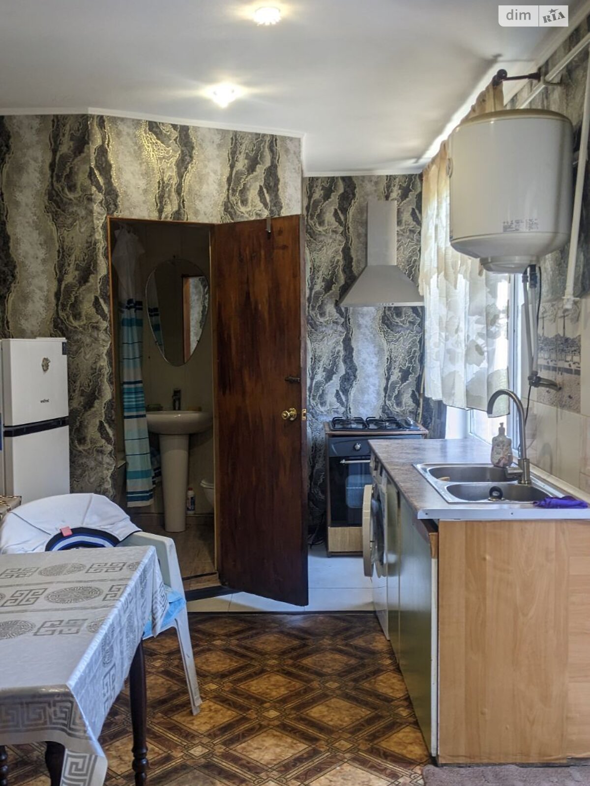 одноэтажный дом, 40 кв. м, кирпич. Сдается помесячно в Одессе, в районе Таирова фото 1 одноэтажный дом, 40 кв. м, кирпич. Сдается помесячно в Одессе, в районе Таирова фото 1