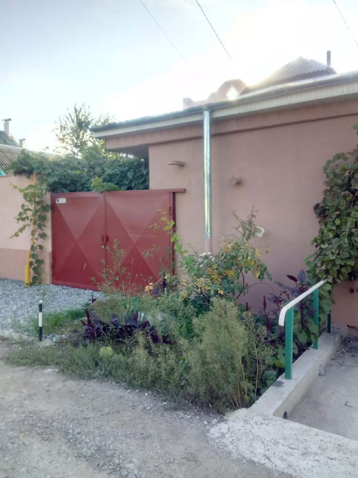 одноэтажный дом, 40 кв. м, кирпич. Сдается помесячно в Одессе, в районе Таирова фото 1 одноэтажный дом, 40 кв. м, кирпич. Сдается помесячно в Одессе, в районе Таирова фото 1