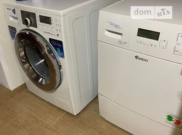 двухэтажный дом с мебелью, 250 кв. м, кирпич. Сдается помесячно в Одессе, в районе Таирова фото 1 двухэтажный дом с мебелью, 250 кв. м, кирпич. Сдается помесячно в Одессе, в районе Таирова фото 1