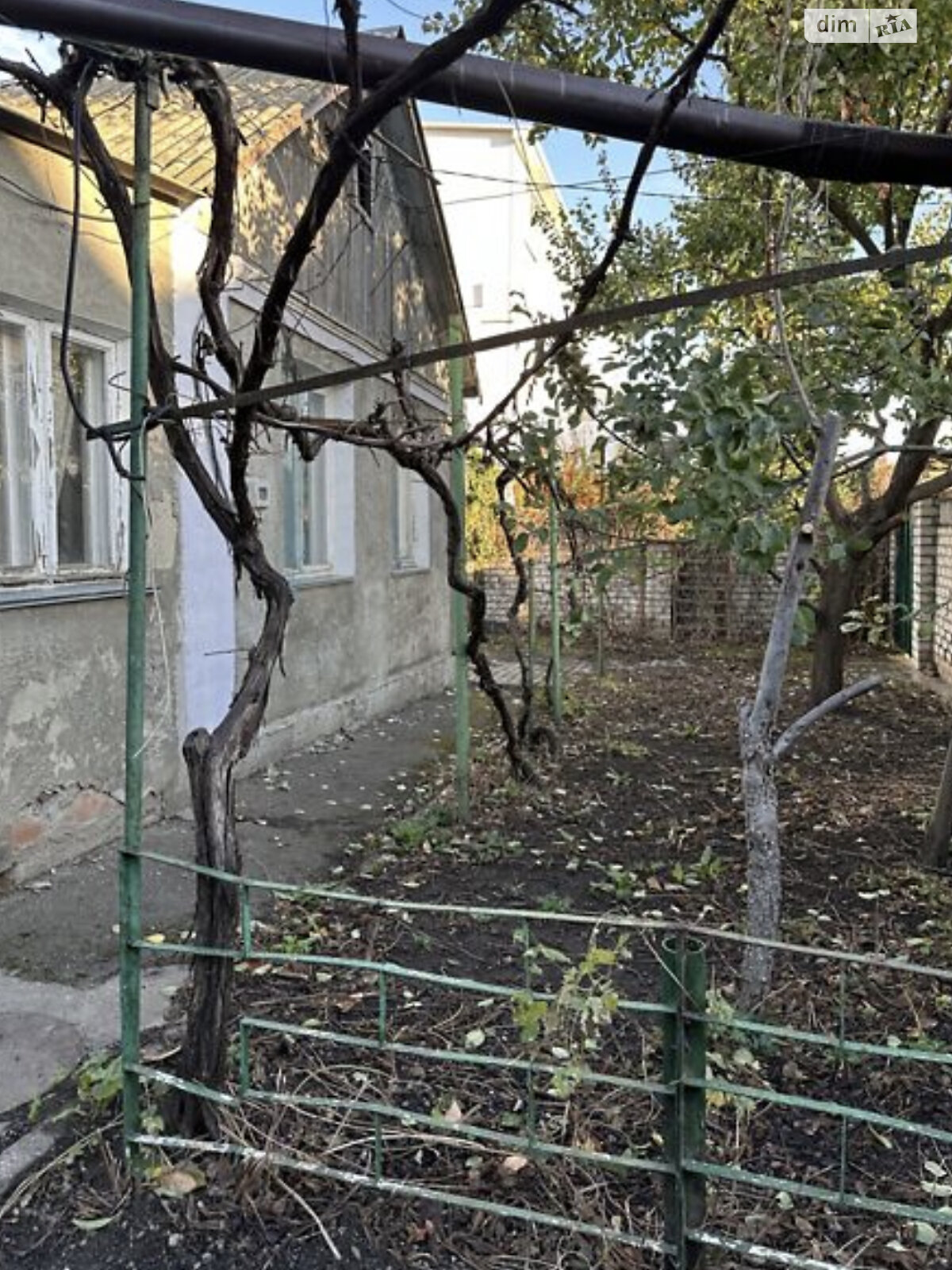 одноэтажный дом с мебелью, 70 кв. м, ракушечник (ракушняк). Сдается помесячно в Одессе, в районе Таирова фото 1