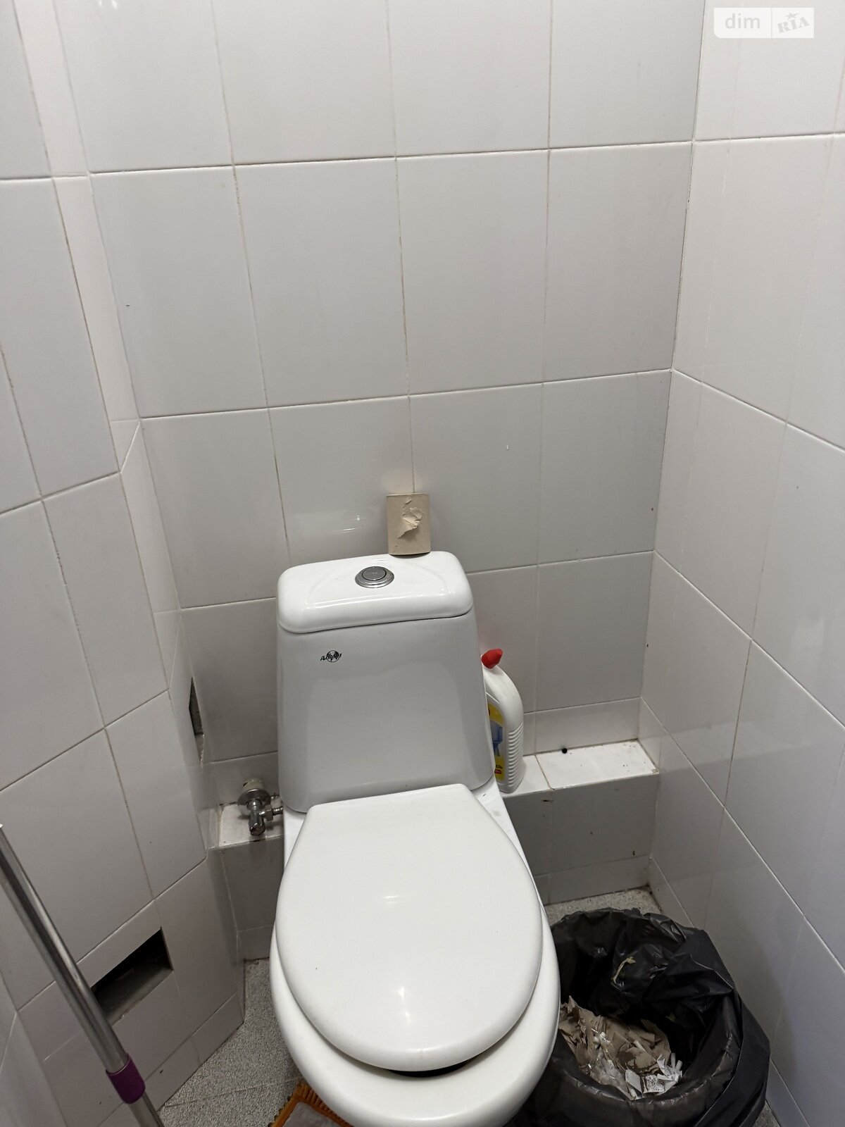 триповерховий будинок з балконом, 690 кв. м, цегла. Здається помісячно в Одесі, в районі Царське Село фото 1 трипроверховий будинок з балконом, 690 кв. м, цегла. Здається помісячно в Одесі, в районі Царське Село фото 1