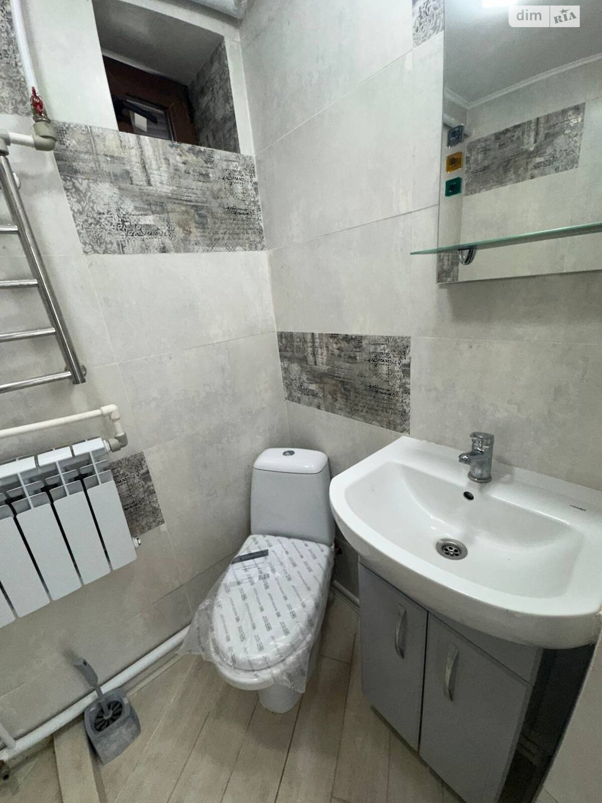 одноэтажный дом, 38 кв. м, кирпич. Сдается помесячно в Одессе, в районе Вузовский фото 1 одноэтажный дом, 38 кв. м, кирпич. Сдается помесячно в Одессе, в районе Вузовский фото 1