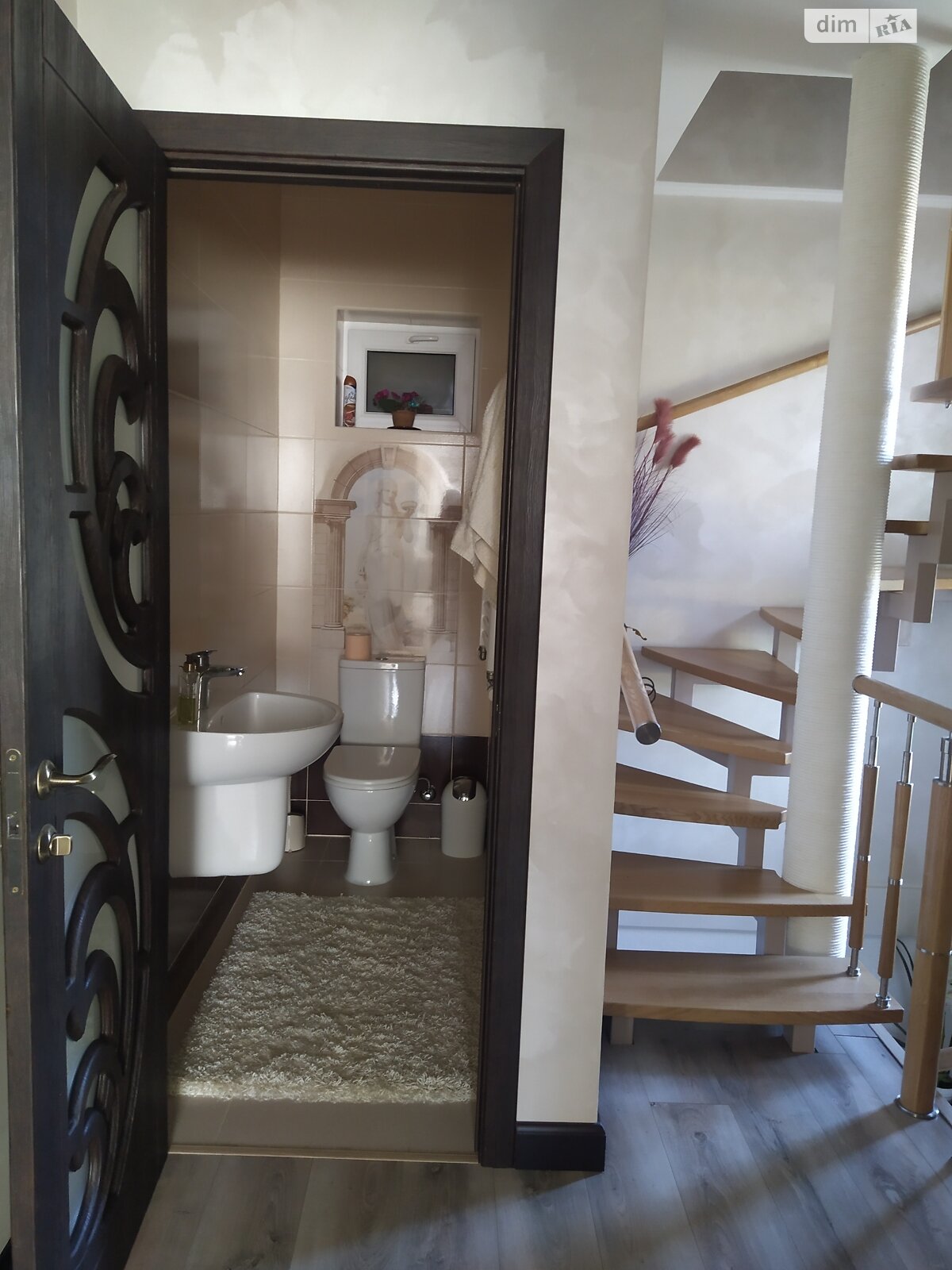 триповерховий будинок з гаражем, 124 кв. м, пінобетон. Здається помісячно в Одесі, в районі Вузівський фото 1 трипроверховий будинок з гаражем, 124 кв. м, пінобетон. Здається помісячно в Одесі, в районі Вузівський фото 1