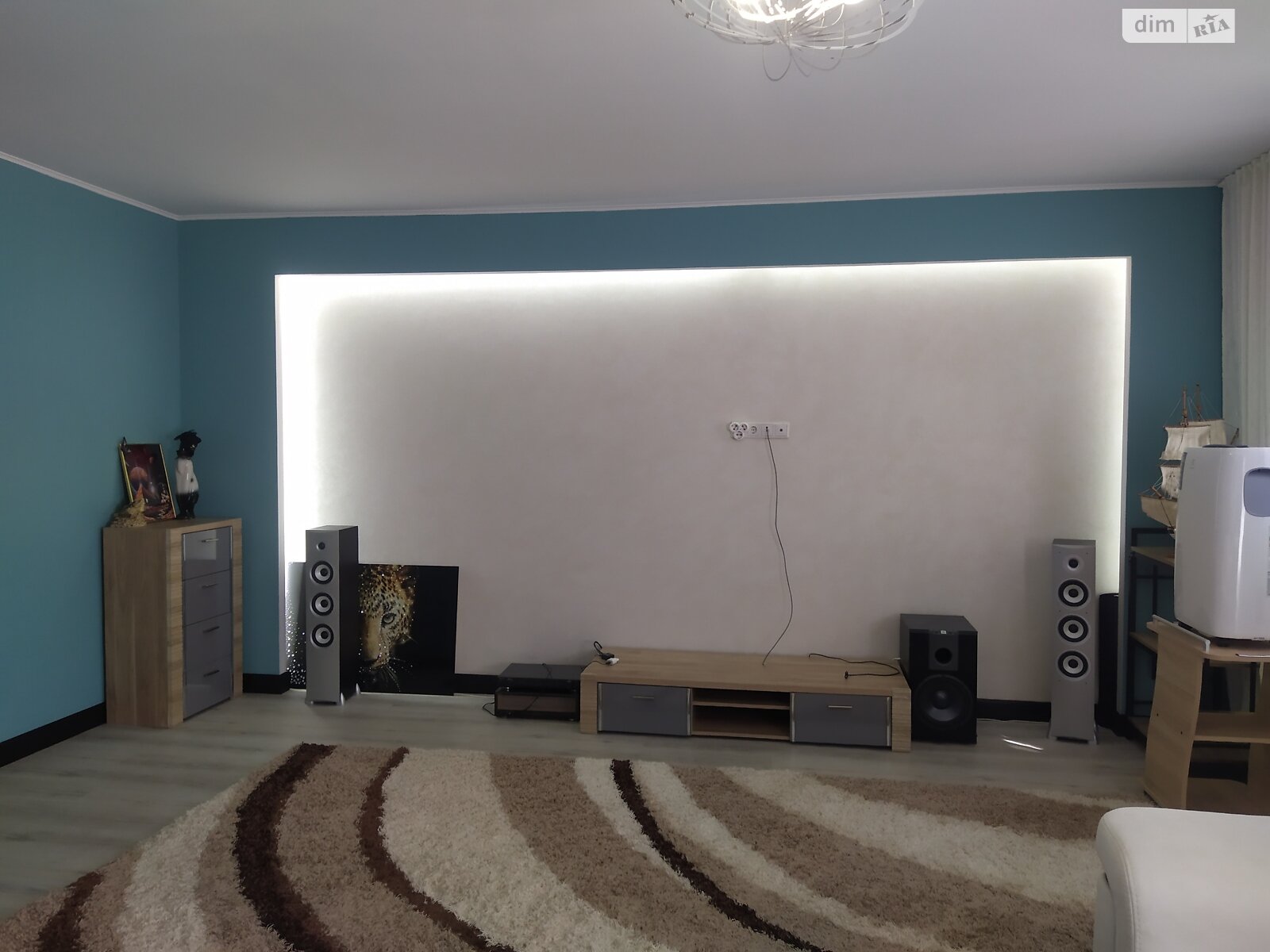 триповерховий будинок з гаражем, 124 кв. м, пінобетон. Здається помісячно в Одесі, в районі Вузівський фото 1 трипроверховий будинок з гаражем, 124 кв. м, пінобетон. Здається помісячно в Одесі, в районі Вузівський фото 1