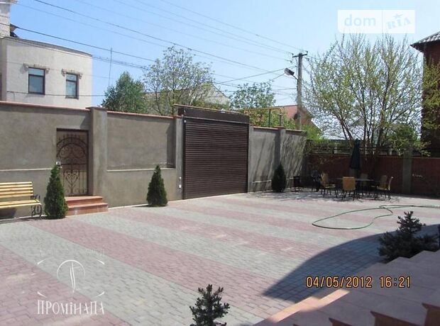 трехэтажный дом с камином, 780 кв. м, кирпич. Сдается помесячно в Одессе, в районе Золотая Горка фото 1 трехэтажный дом с камином, 780 кв. м, кирпич. Сдается помесячно в Одессе, в районе Золотая Горка фото 1