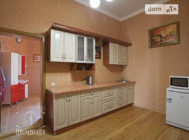 трехэтажный дом с камином, 780 кв. м, кирпич. Сдается помесячно в Одессе, в районе Золотая Горка фото 1 трехэтажный дом с камином, 780 кв. м, кирпич. Сдается помесячно в Одессе, в районе Золотая Горка фото 1
