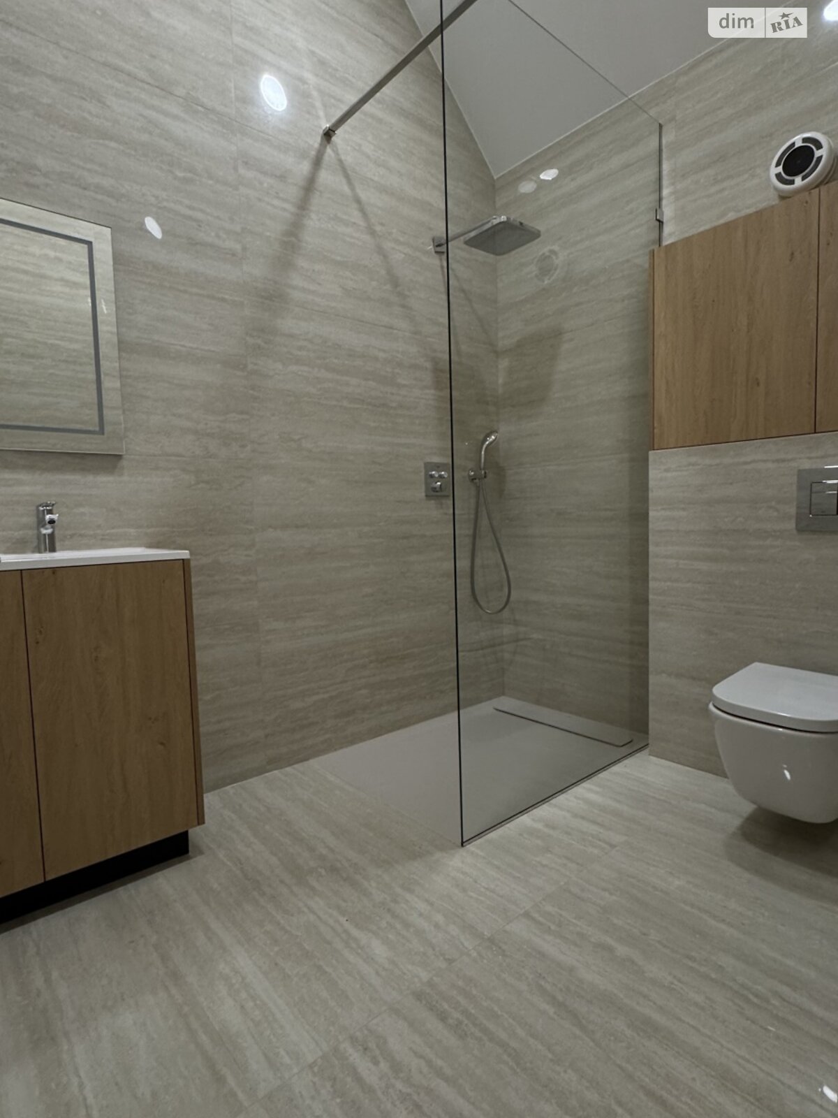 двоповерховий будинок бесідка, 270 кв. м, панель. Здається помісячно в Орлівщині фото 1 двоповерховий будинок бесідка, 270 кв. м, панель. Здається помісячно в Орлівщині фото 1