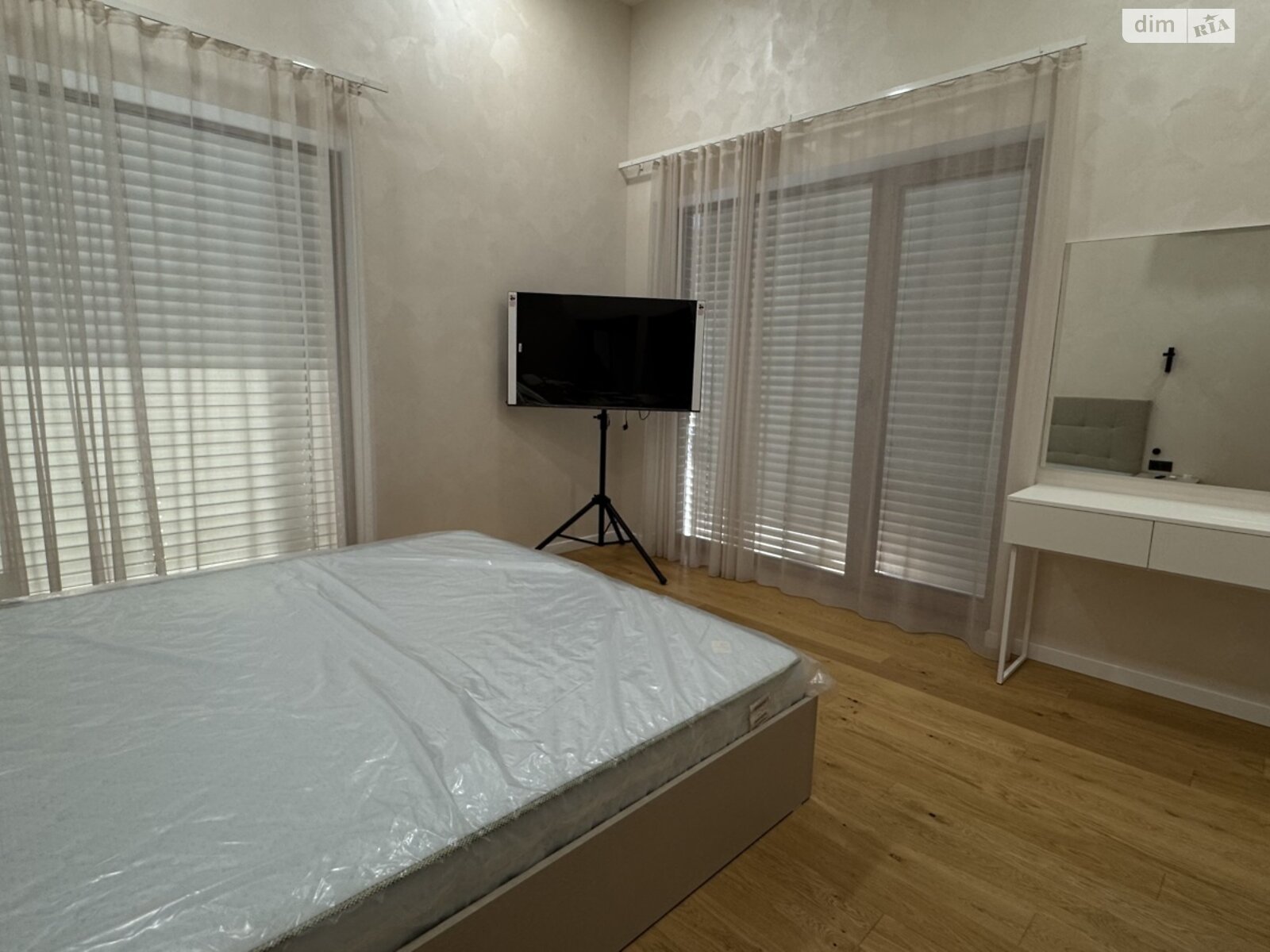 двоповерховий будинок бесідка, 270 кв. м, панель. Здається помісячно в Орлівщині фото 1 двоповерховий будинок бесідка, 270 кв. м, панель. Здається помісячно в Орлівщині фото 1