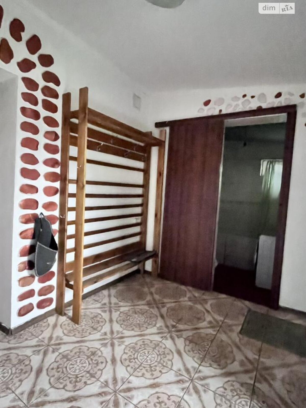 одноповерховий будинок з верандою, 59.4 кв. м, цегла. Здається помісячно в Осещині фото 1 одноповерховий будинок з верандою, 59.4 кв. м, цегла. Здається помісячно в Осещині фото 1