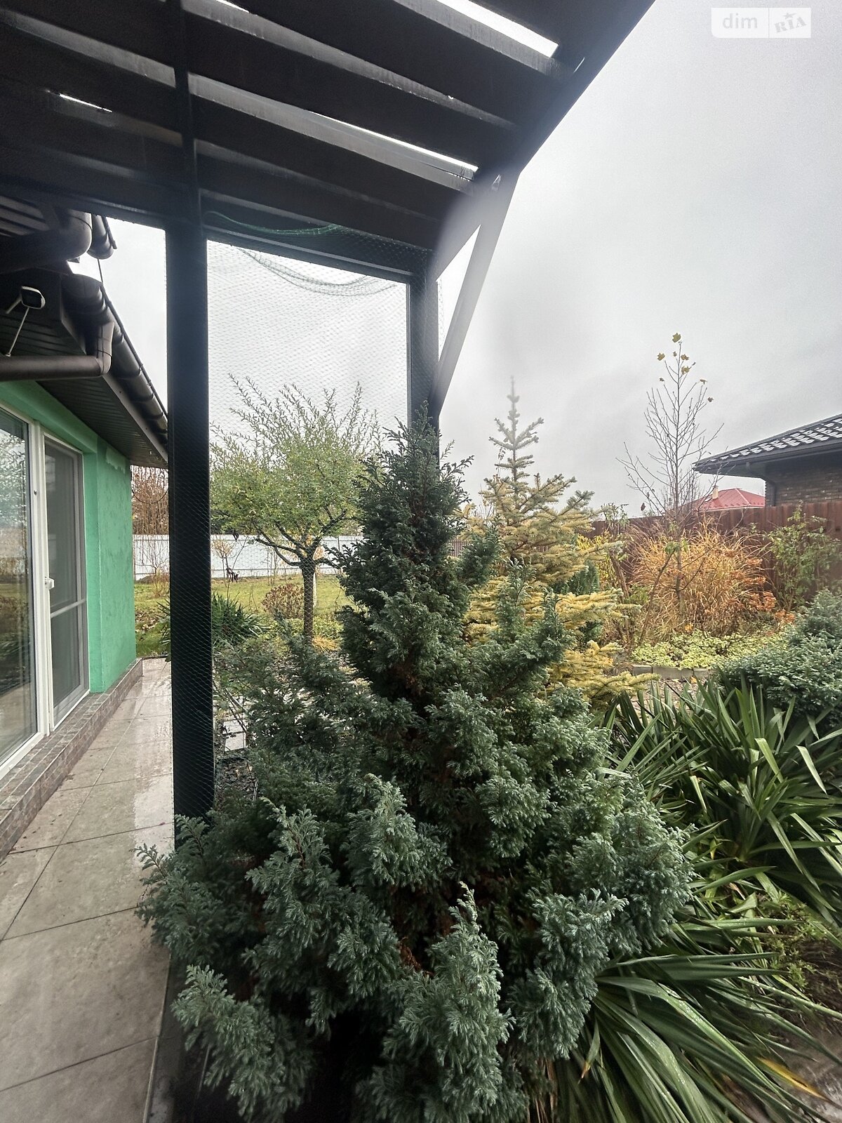 одноэтажный дом с верандой, 130 кв. м, кирпич. Сдается помесячно в Осещине фото 1