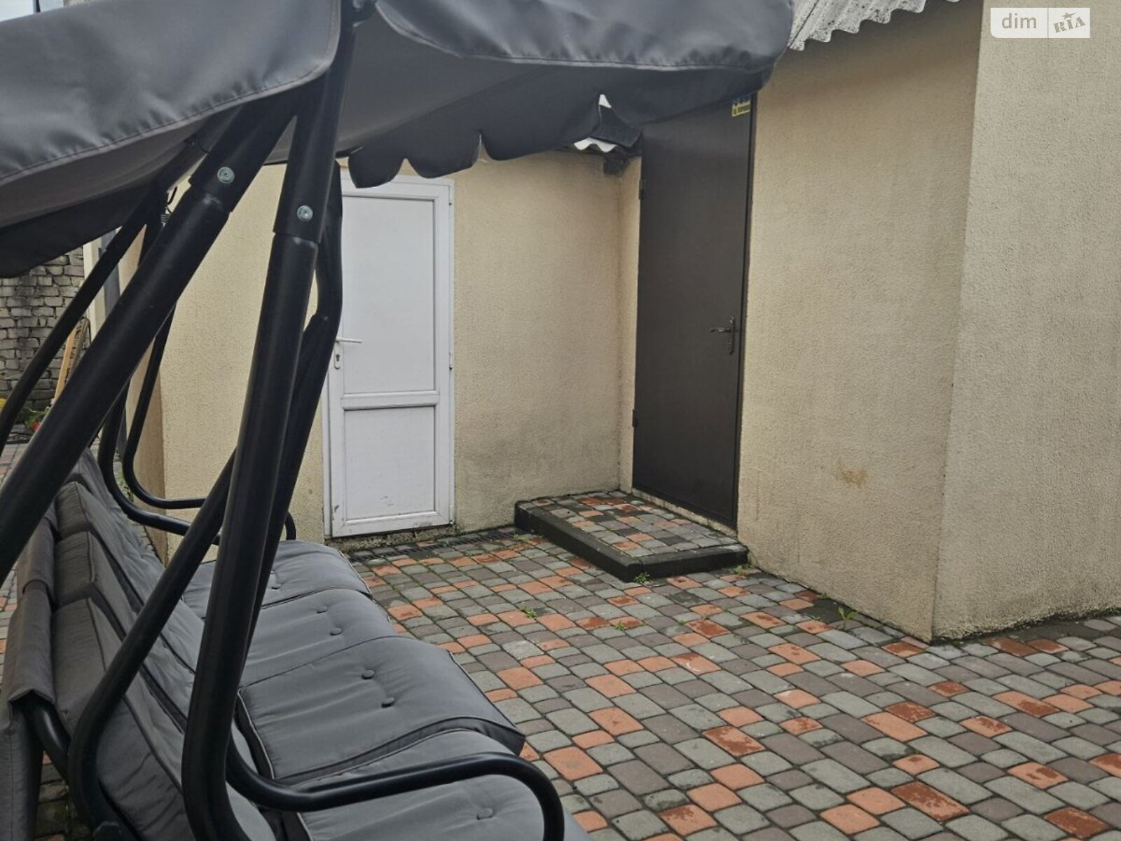 одноповерховий будинок з верандою, 123 кв. м, шлакоблок. Здається помісячно в Павлограде фото 1 одноповерховий будинок з верандою, 123 кв. м, шлакоблок. Здається помісячно в Павлограде фото 1