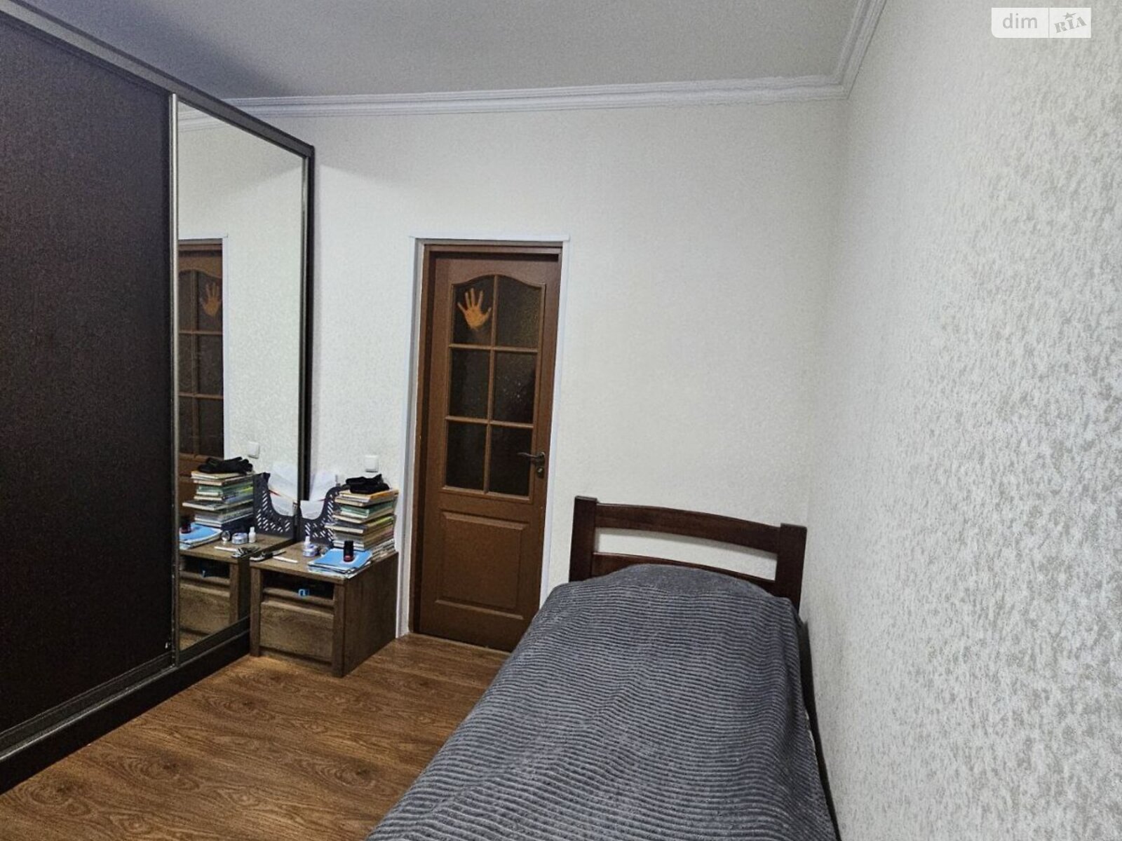 одноповерховий будинок з верандою, 123 кв. м, шлакоблок. Здається помісячно в Павлограде фото 1 одноповерховий будинок з верандою, 123 кв. м, шлакоблок. Здається помісячно в Павлограде фото 1