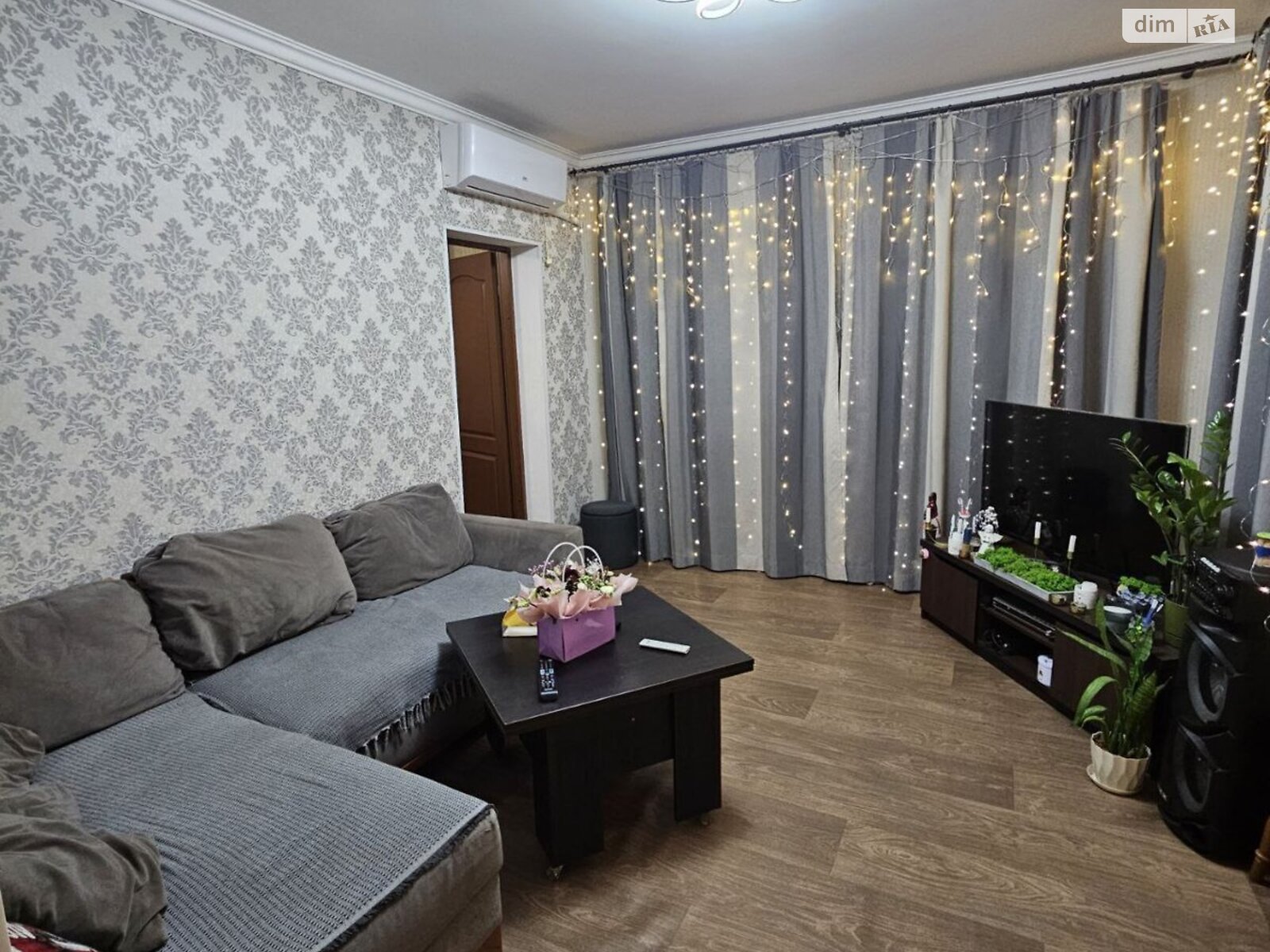 одноповерховий будинок з верандою, 123 кв. м, шлакоблок. Здається помісячно в Павлограде фото 1 одноповерховий будинок з верандою, 123 кв. м, шлакоблок. Здається помісячно в Павлограде фото 1