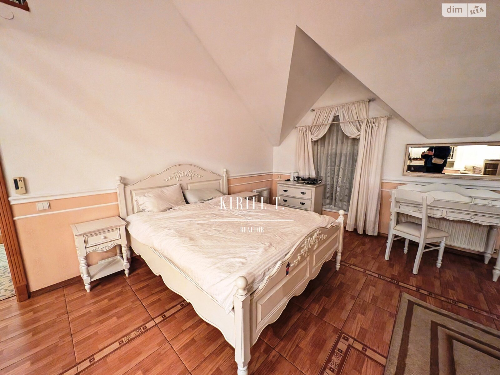 трехэтажный дом с верандой, 500 кв. м, кирпич. Сдается помесячно в Песчанке, в районе Амур фото 1 трехэтажный дом с верандой, 500 кв. м, кирпич. Сдается помесячно в Песчанке, в районе Амур фото 1