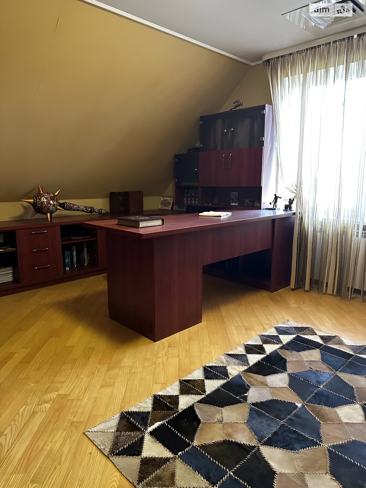 триповерховий будинок з верандою, 220 кв. м, цегла. Здається помісячно в Піщанці фото 1 трипроверховий будинок з верандою, 220 кв. м, цегла. Здається помісячно в Піщанці фото 1