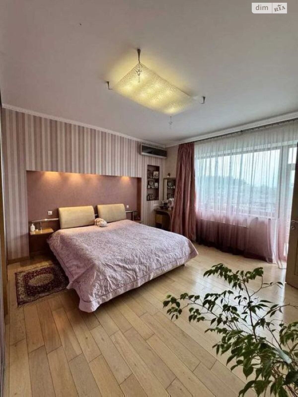 двухэтажный дом с верандой, 265 кв. м, газобетон. Сдается помесячно в Песчанке фото 1 двухэтажный дом с верандой, 265 кв. м, газобетон. Сдается помесячно в Песчанке фото 1