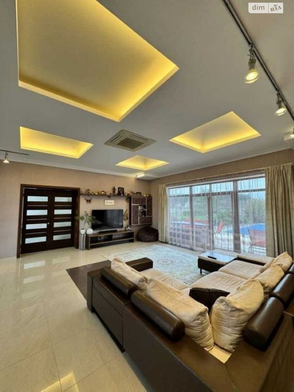 двухэтажный дом с верандой, 265 кв. м, газобетон. Сдается помесячно в Песчанке фото 1 двухэтажный дом с верандой, 265 кв. м, газобетон. Сдается помесячно в Песчанке фото 1