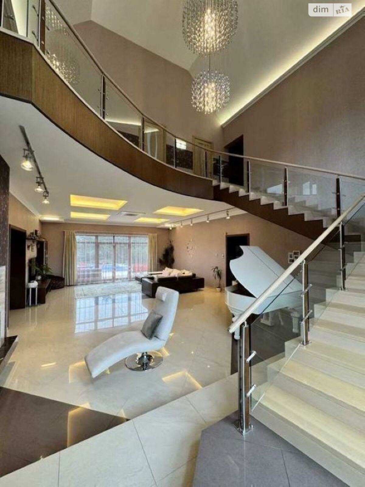 двухэтажный дом с верандой, 265 кв. м, газобетон. Сдается помесячно в Песчанке фото 1 двухэтажный дом с верандой, 265 кв. м, газобетон. Сдается помесячно в Песчанке фото 1