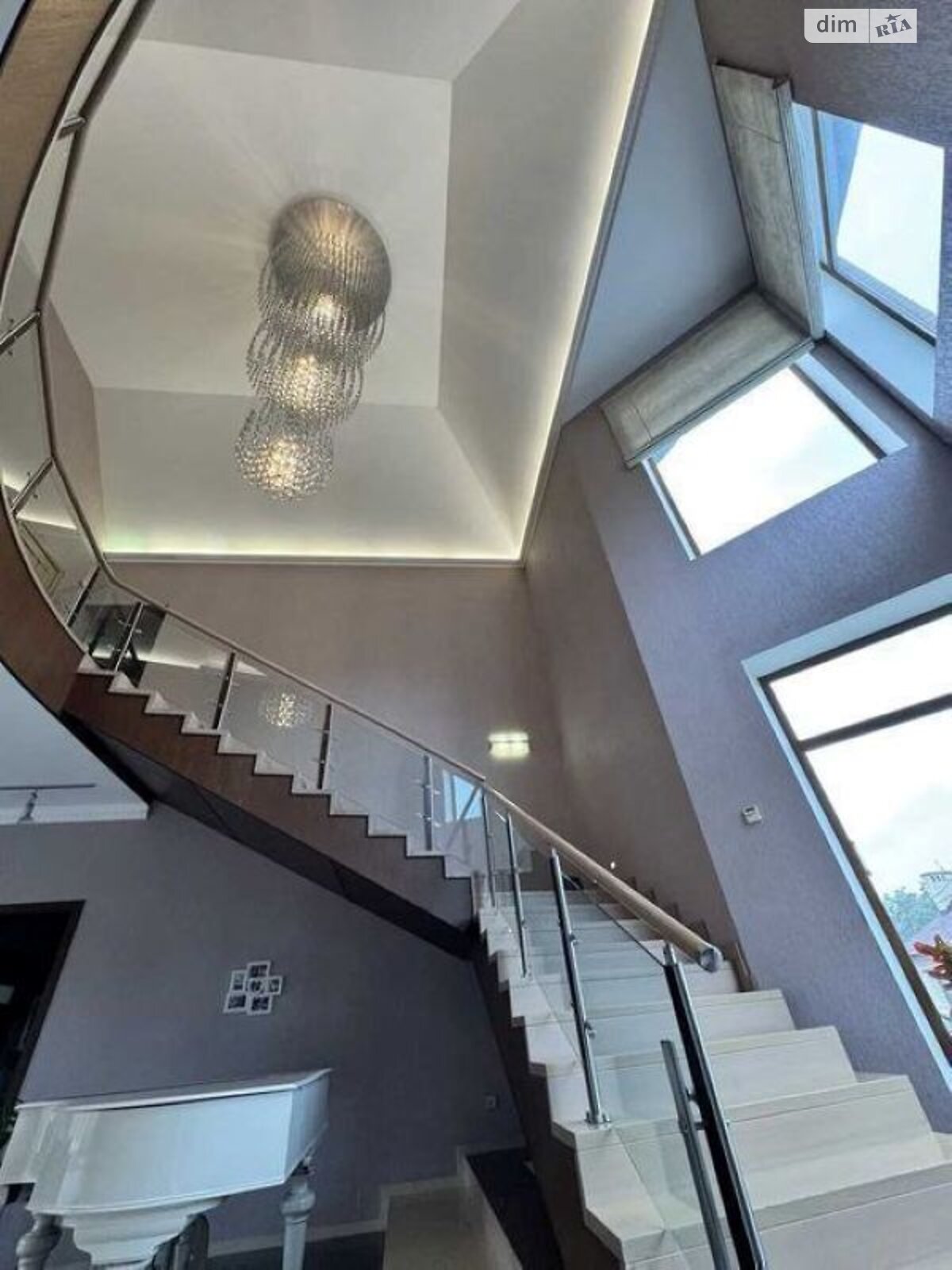 двухэтажный дом с верандой, 265 кв. м, газобетон. Сдается помесячно в Песчанке фото 1 двухэтажный дом с верандой, 265 кв. м, газобетон. Сдается помесячно в Песчанке фото 1