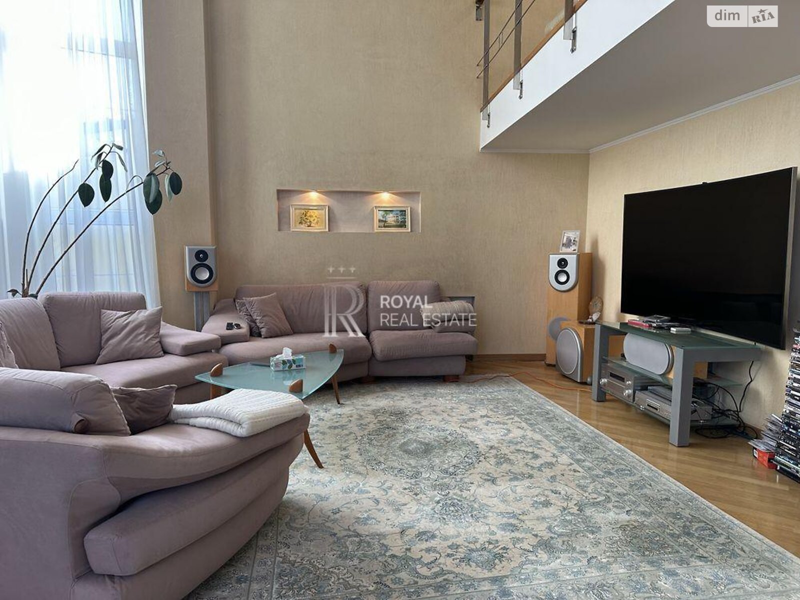 двухэтажный дом с гаражом, 428.8 кв. м, кирпич. Сдается помесячно в Петропавловской Борщаговке фото 1 двухэтажный дом с гаражом, 428.8 кв. м, кирпич. Сдается помесячно в Петропавловской Борщаговке фото 1