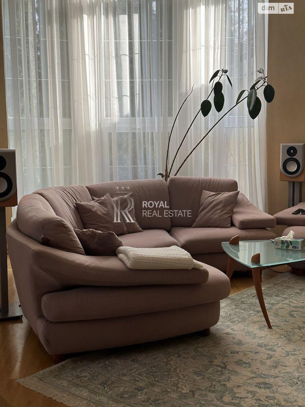 двухэтажный дом с гаражом, 428.8 кв. м, кирпич. Сдается помесячно в Петропавловской Борщаговке фото 1 двухэтажный дом с гаражом, 428.8 кв. м, кирпич. Сдается помесячно в Петропавловской Борщаговке фото 1