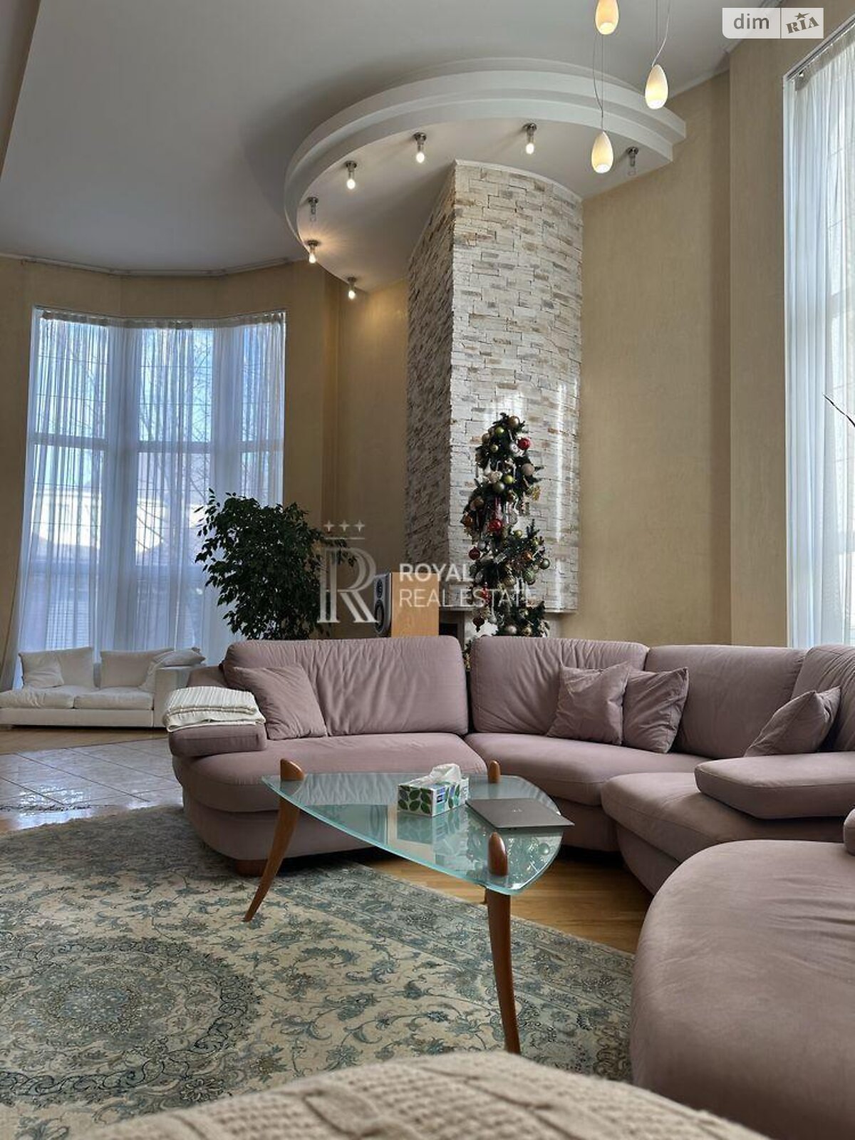 двухэтажный дом с гаражом, 428.8 кв. м, кирпич. Сдается помесячно в Петропавловской Борщаговке фото 1 двухэтажный дом с гаражом, 428.8 кв. м, кирпич. Сдается помесячно в Петропавловской Борщаговке фото 1