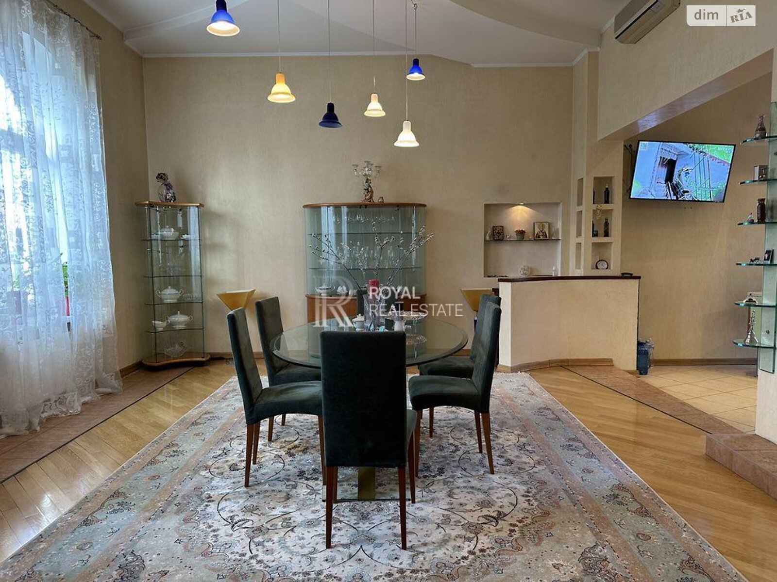 двухэтажный дом с гаражом, 428.8 кв. м, кирпич. Сдается помесячно в Петропавловской Борщаговке фото 1 двухэтажный дом с гаражом, 428.8 кв. м, кирпич. Сдается помесячно в Петропавловской Борщаговке фото 1