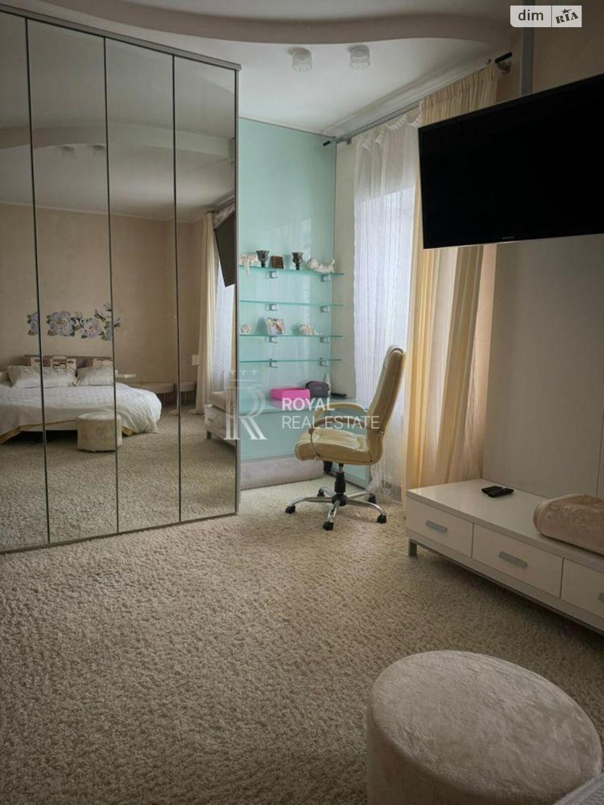 двухэтажный дом с гаражом, 428.8 кв. м, кирпич. Сдается помесячно в Петропавловской Борщаговке фото 1 двухэтажный дом с гаражом, 428.8 кв. м, кирпич. Сдается помесячно в Петропавловской Борщаговке фото 1