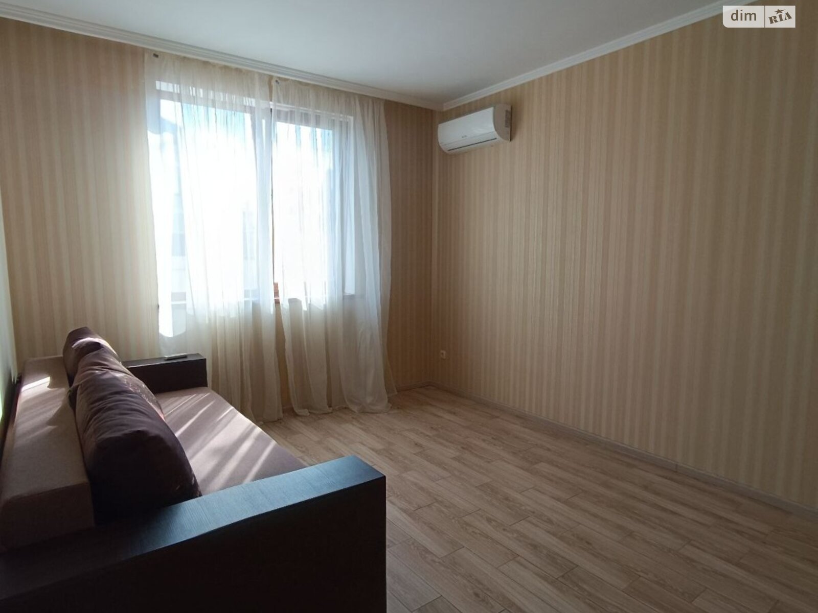 двухэтажный дом с балконом, 160 кв. м, кирпич. Сдается помесячно в Петропавловской Борщаговке фото 1 двухэтажный дом с балконом, 160 кв. м, кирпич. Сдается помесячно в Петропавловской Борщаговке фото 1