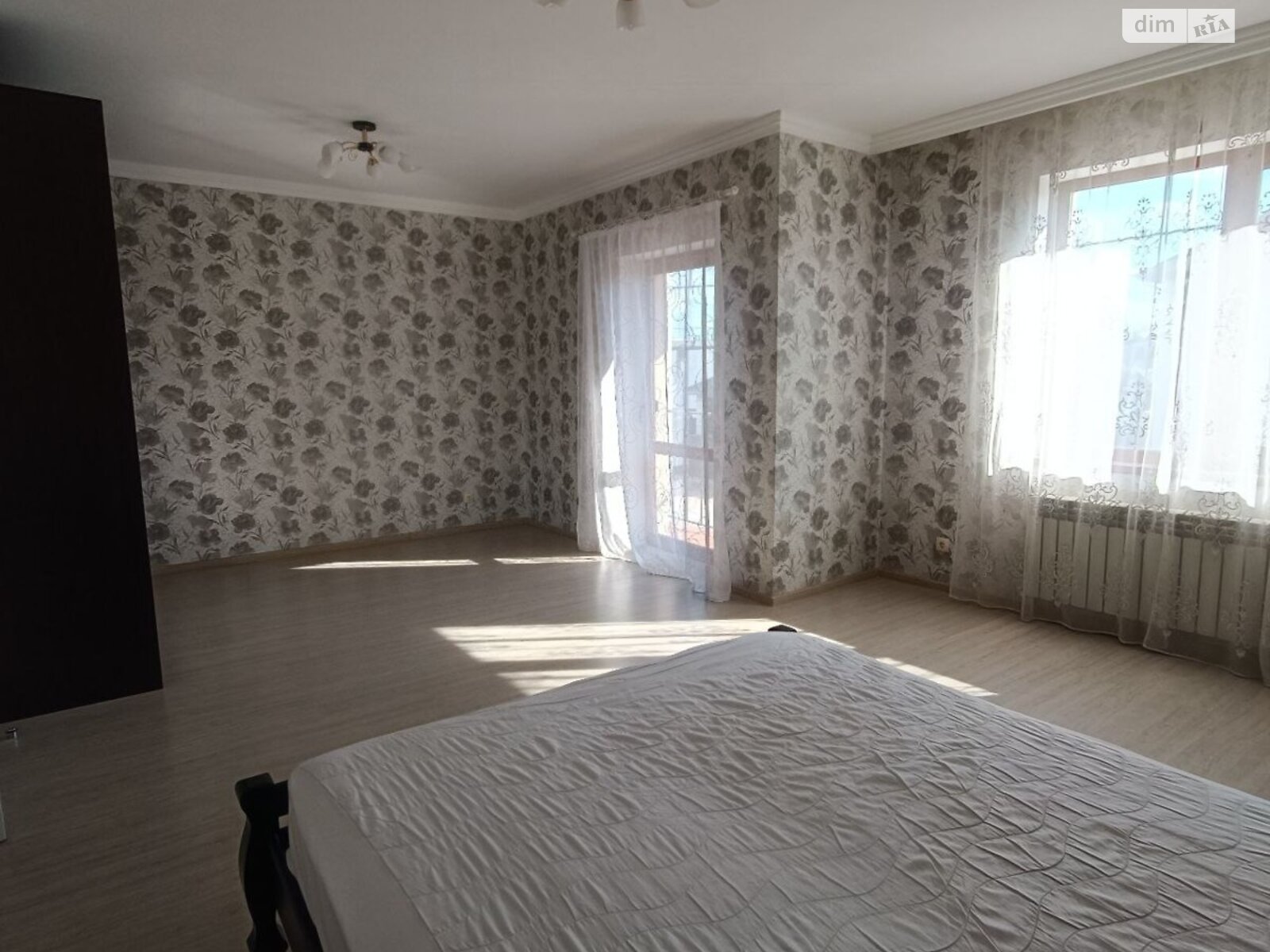 двухэтажный дом с балконом, 160 кв. м, кирпич. Сдается помесячно в Петропавловской Борщаговке фото 1 двухэтажный дом с балконом, 160 кв. м, кирпич. Сдается помесячно в Петропавловской Борщаговке фото 1