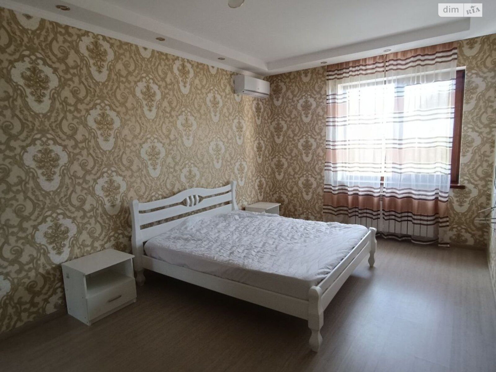 двухэтажный дом с балконом, 160 кв. м, кирпич. Сдается помесячно в Петропавловской Борщаговке фото 1 двухэтажный дом с балконом, 160 кв. м, кирпич. Сдается помесячно в Петропавловской Борщаговке фото 1