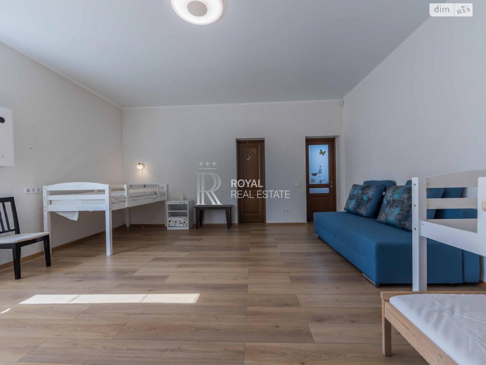 двоповерховий будинок з гаражем, 297.2 кв. м, цегла. Здається помісячно в Петропавлівській Борщагівці фото 1 двоповерховий будинок з гаражем, 297.2 кв. м, цегла. Здається помісячно в Петропавлівській Борщагівці фото 1