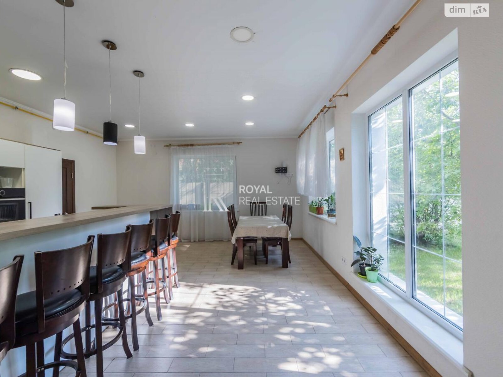 двоповерховий будинок з гаражем, 297.2 кв. м, цегла. Здається помісячно в Петропавлівській Борщагівці фото 1 двоповерховий будинок з гаражем, 297.2 кв. м, цегла. Здається помісячно в Петропавлівській Борщагівці фото 1