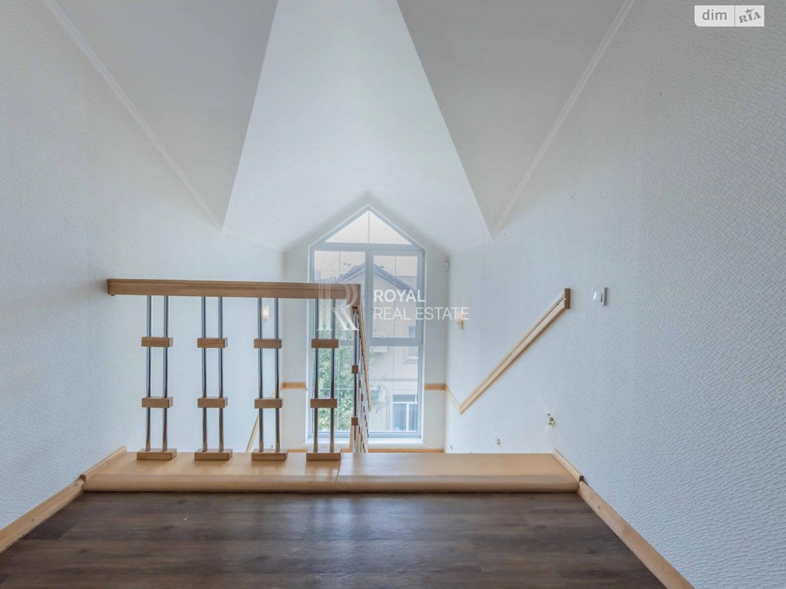 двоповерховий будинок з гаражем, 297.2 кв. м, цегла. Здається помісячно в Петропавлівській Борщагівці фото 1 двоповерховий будинок з гаражем, 297.2 кв. м, цегла. Здається помісячно в Петропавлівській Борщагівці фото 1