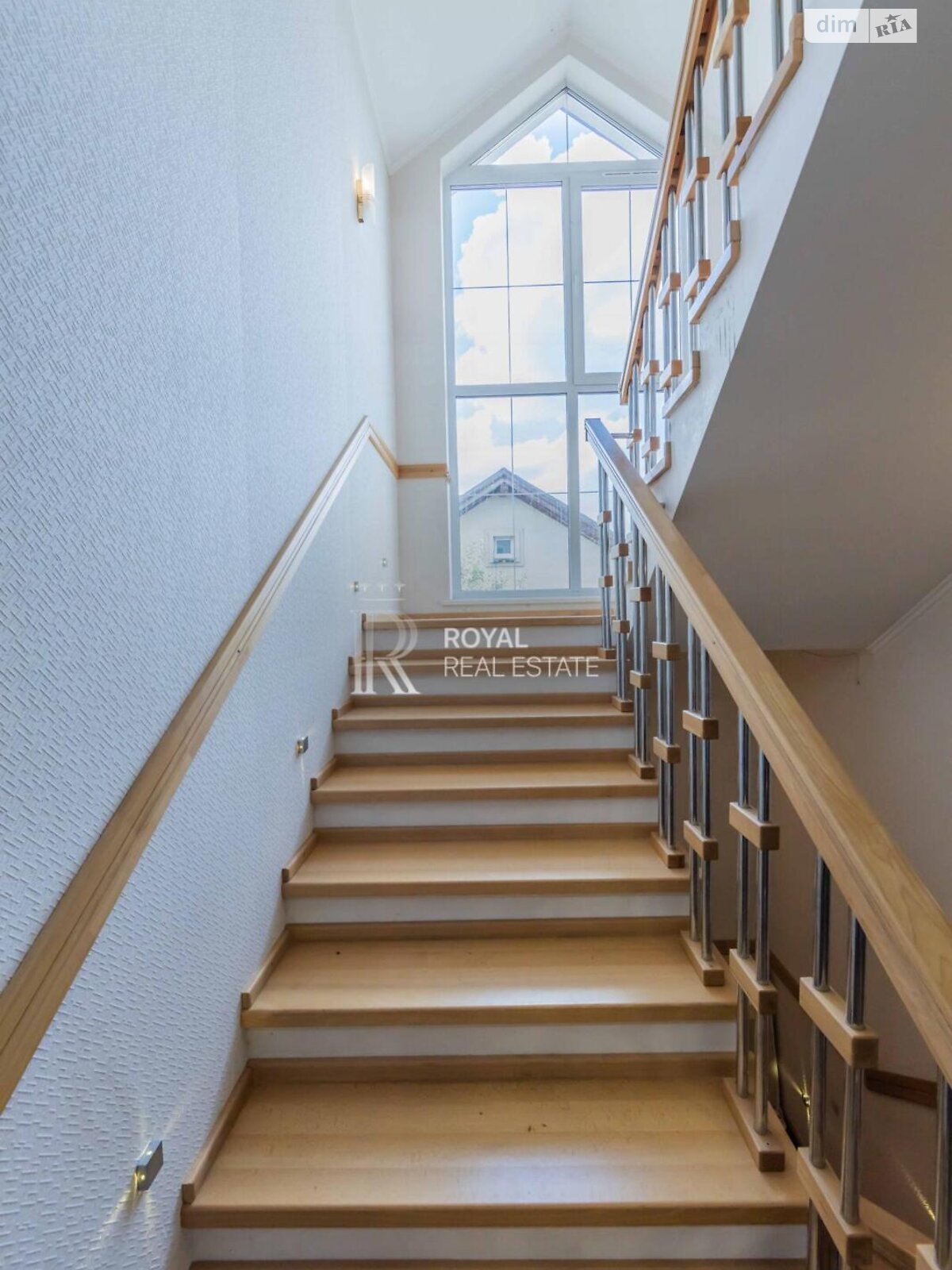 двоповерховий будинок з гаражем, 297.2 кв. м, цегла. Здається помісячно в Петропавлівській Борщагівці фото 1 двоповерховий будинок з гаражем, 297.2 кв. м, цегла. Здається помісячно в Петропавлівській Борщагівці фото 1