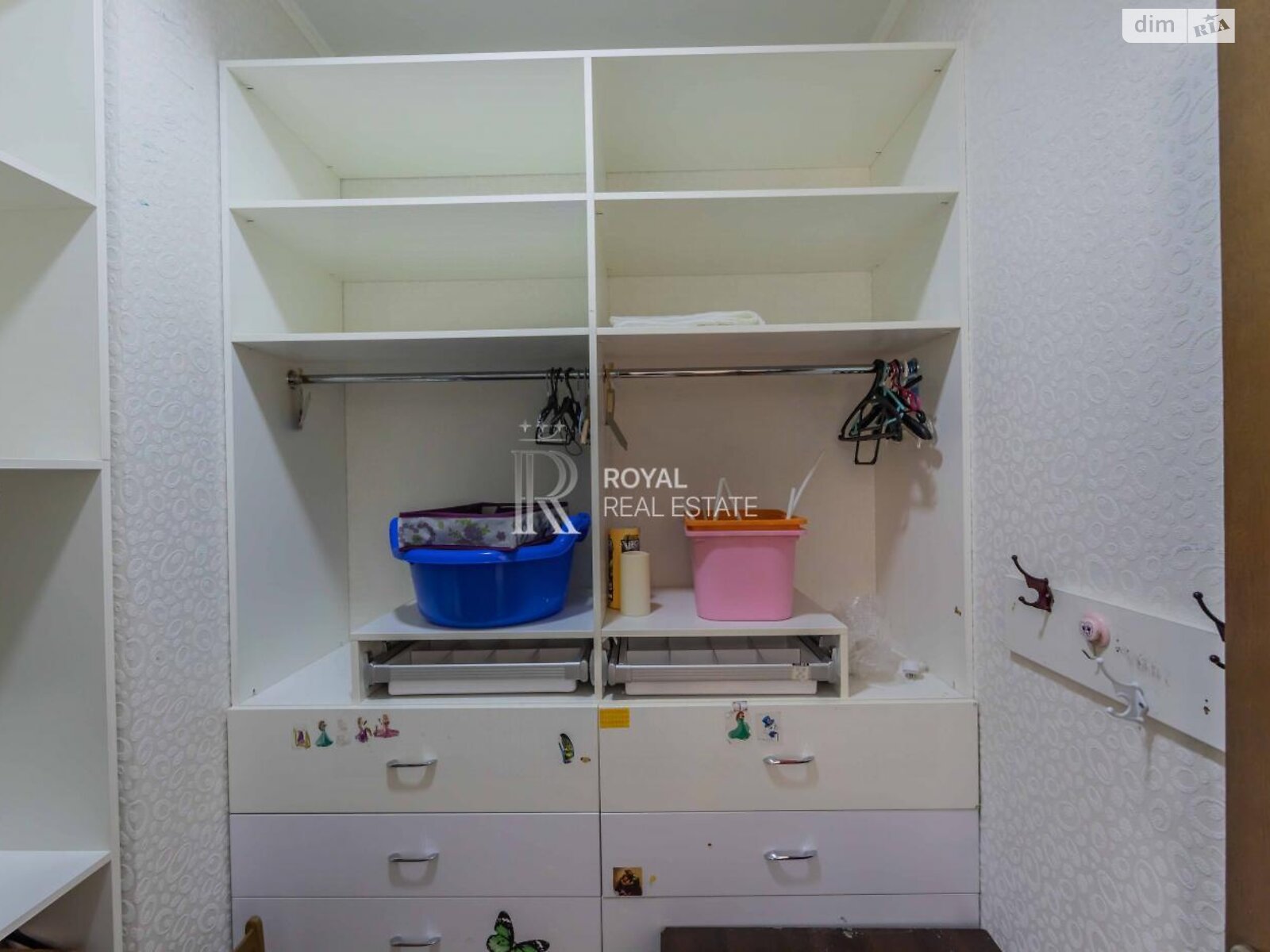 двоповерховий будинок з гаражем, 297.2 кв. м, цегла. Здається помісячно в Петропавлівській Борщагівці фото 1 двоповерховий будинок з гаражем, 297.2 кв. м, цегла. Здається помісячно в Петропавлівській Борщагівці фото 1