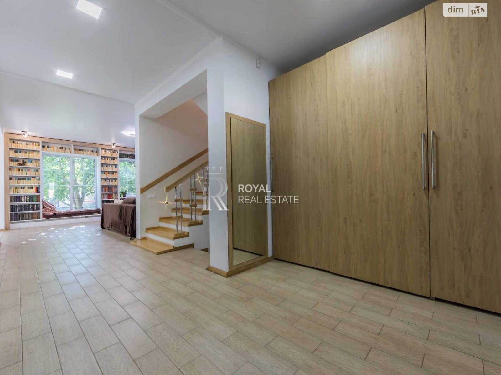 двоповерховий будинок з гаражем, 297.2 кв. м, цегла. Здається помісячно в Петропавлівській Борщагівці фото 1 двоповерховий будинок з гаражем, 297.2 кв. м, цегла. Здається помісячно в Петропавлівській Борщагівці фото 1