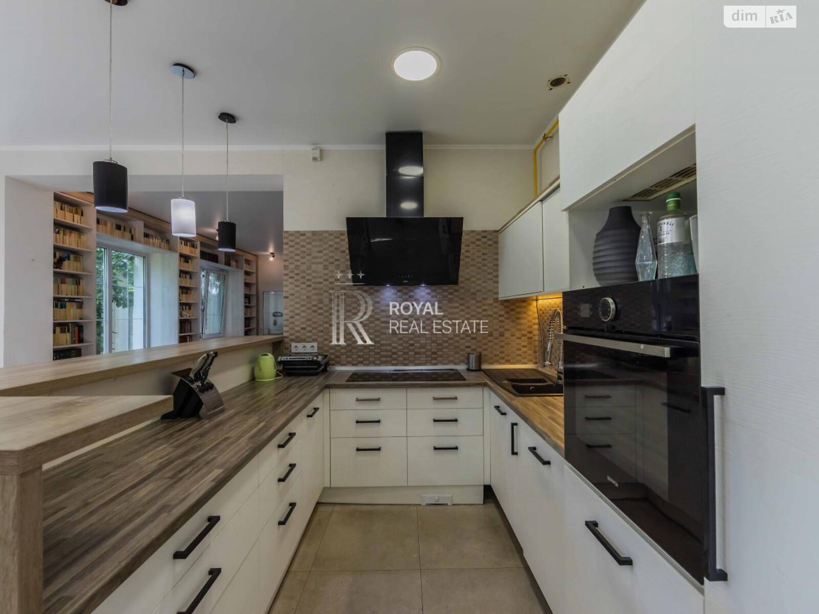 двоповерховий будинок з гаражем, 297.2 кв. м, цегла. Здається помісячно в Петропавлівській Борщагівці фото 1 двоповерховий будинок з гаражем, 297.2 кв. м, цегла. Здається помісячно в Петропавлівській Борщагівці фото 1