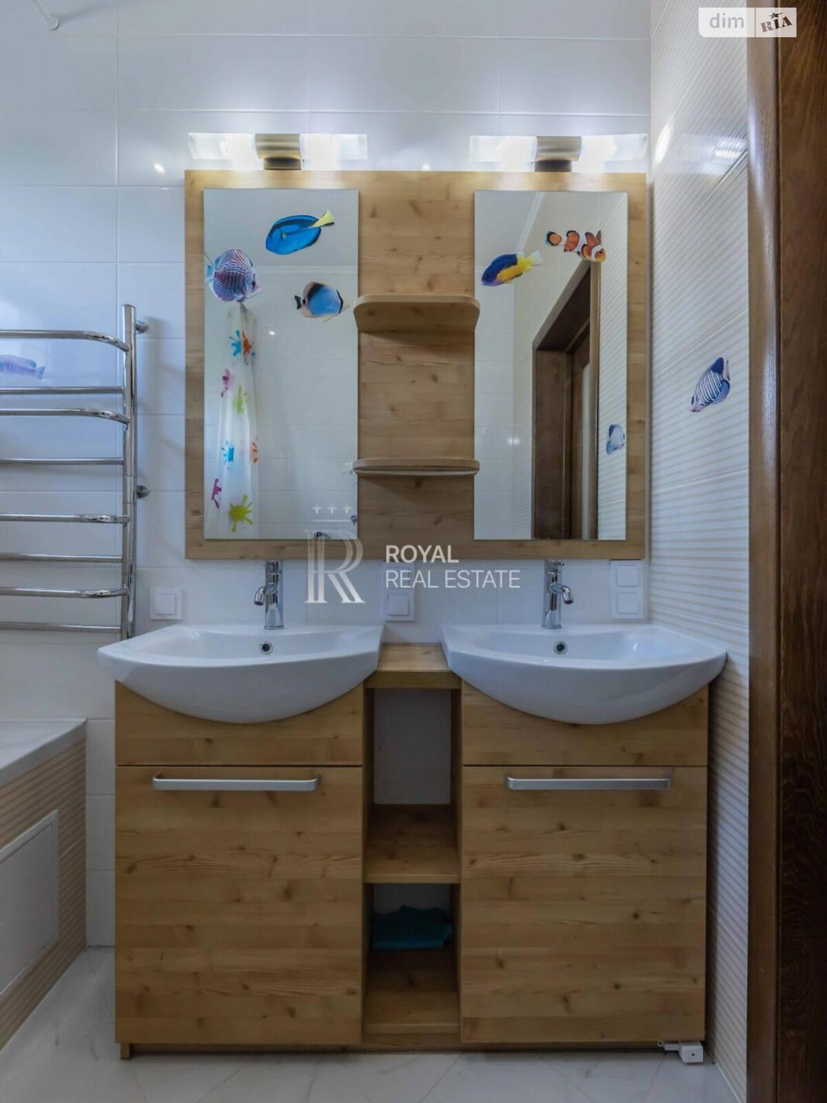 двоповерховий будинок з гаражем, 297.2 кв. м, цегла. Здається помісячно в Петропавлівській Борщагівці фото 1 двоповерховий будинок з гаражем, 297.2 кв. м, цегла. Здається помісячно в Петропавлівській Борщагівці фото 1