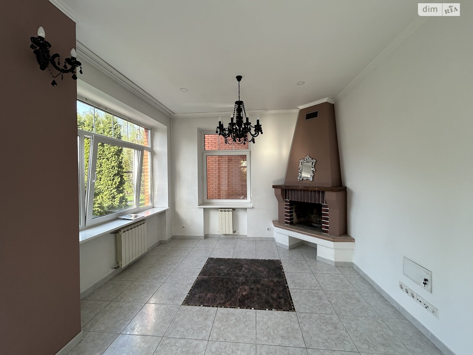 триповерховий будинок з гаражем, 300 кв. м, кирпич. Здається помісячно в Петропавлівській Борщагівці фото 1 триповерховий будинок з гаражем, 300 кв. м, кирпич. Здається помісячно в Петропавлівській Борщагівці фото 1