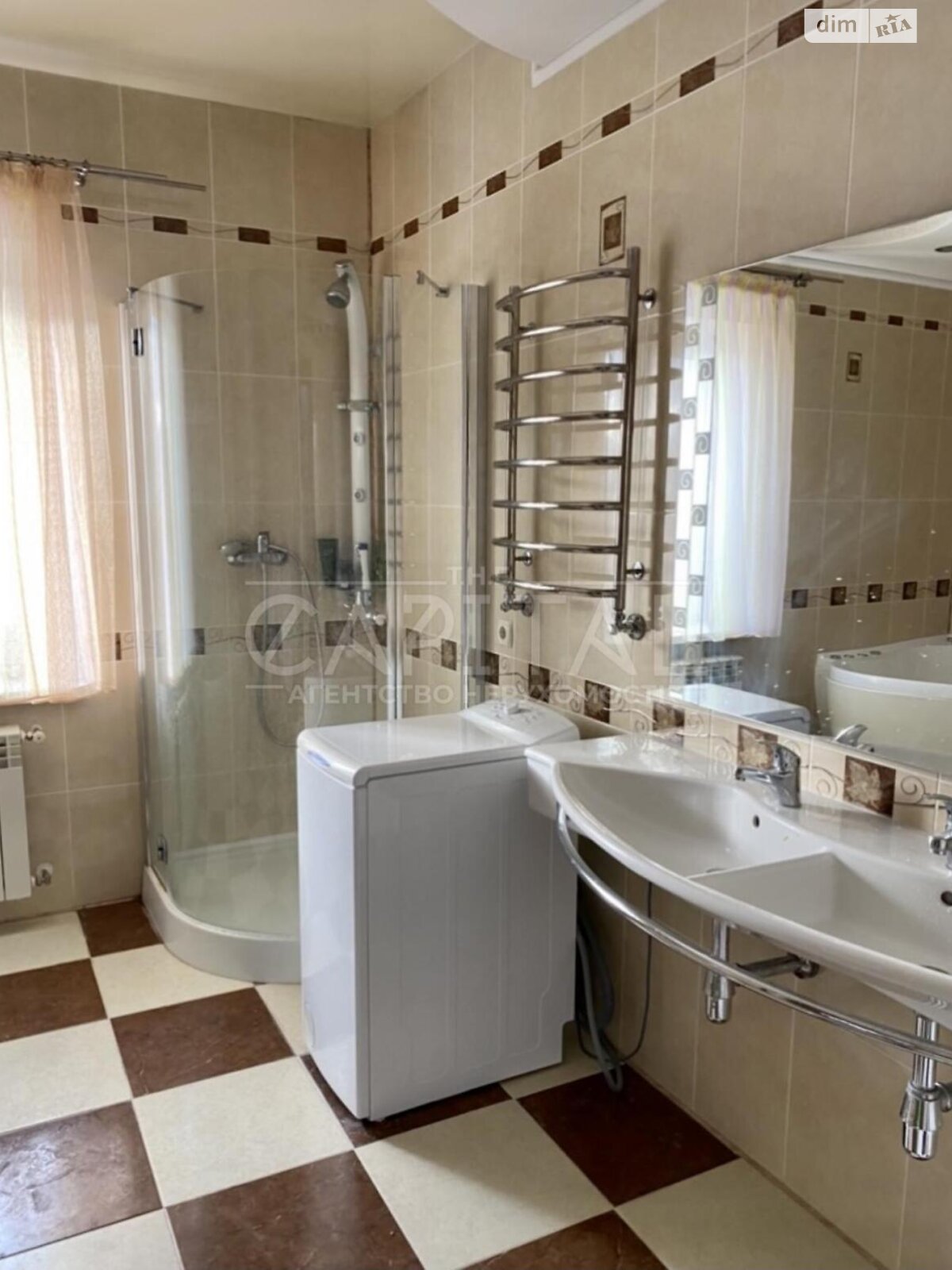 трехэтажный дом с верандой, 450 кв. м, кирпич. Сдается помесячно в Петропавловском фото 1 трехэтажный дом с верандой, 450 кв. м, кирпич. Сдается помесячно в Петропавловском фото 1