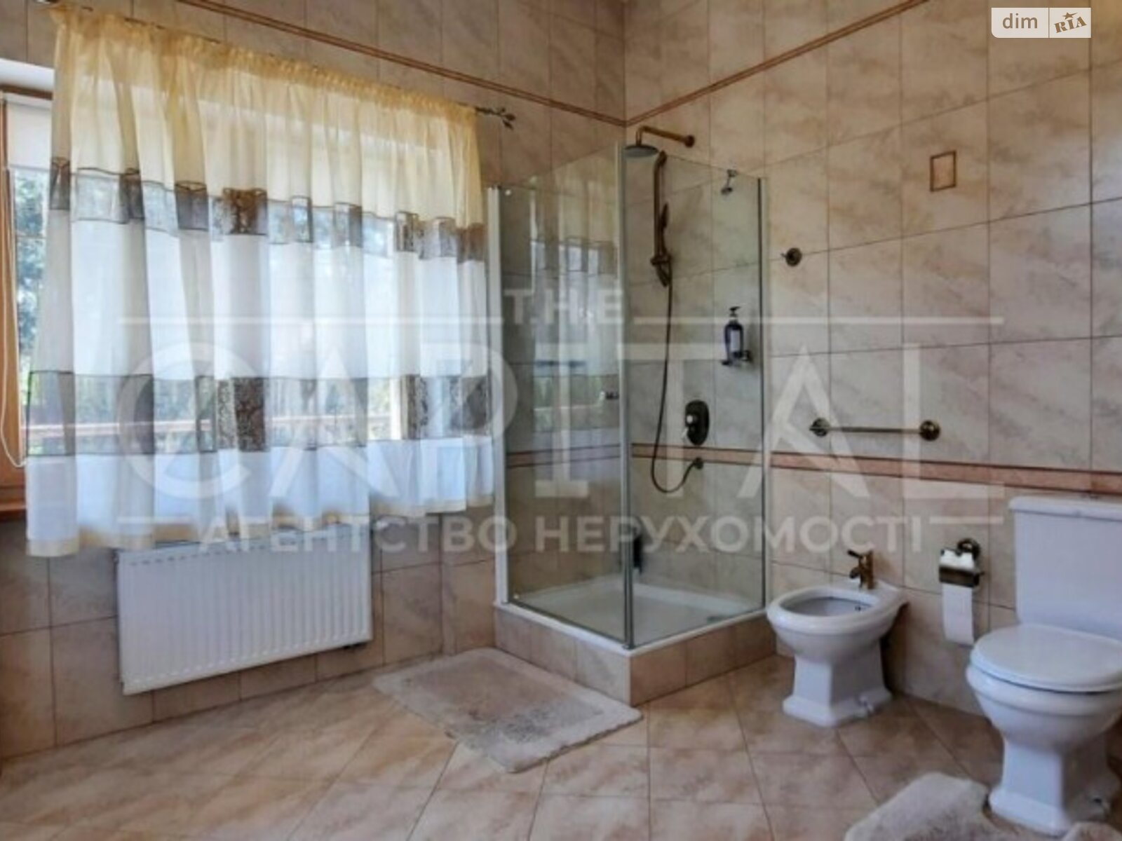 двоповерховий будинок з ремонтом, 360 кв. м, цегла. Здається помісячно в Плютах фото 1 двоповерховий будинок з ремонтом, 360 кв. м, цегла. Здається помісячно в Плютах фото 1