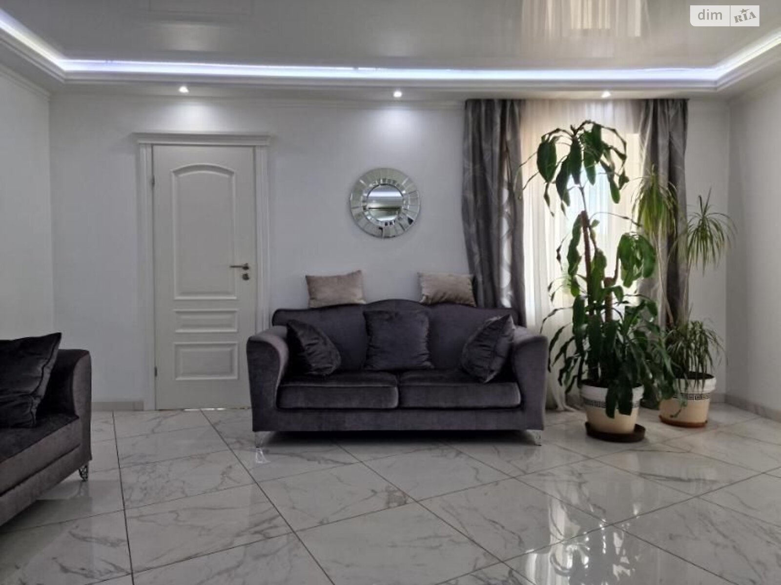 двухэтажный дом беседка, 250 кв. м, кирпич. Сдается помесячно в Подгородном фото 1 двухэтажный дом беседка, 250 кв. м, кирпич. Сдается помесячно в Подгородном фото 1