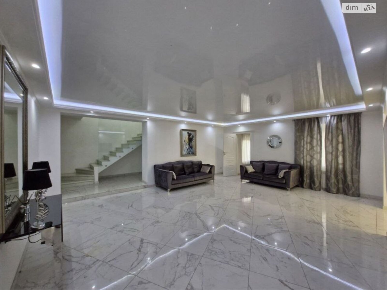 двухэтажный дом беседка, 250 кв. м, кирпич. Сдается помесячно в Подгородном фото 1 двухэтажный дом беседка, 250 кв. м, кирпич. Сдается помесячно в Подгородном фото 1