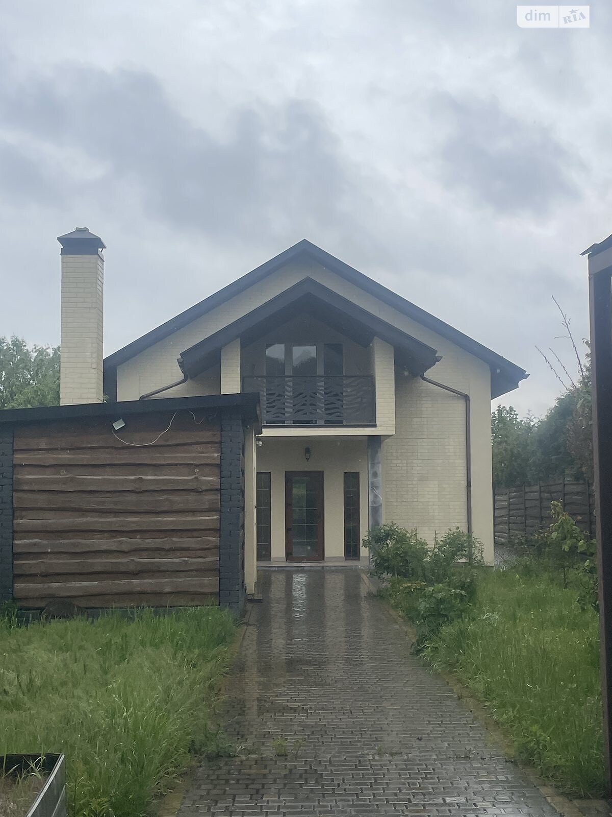 двоповерховий будинок з верандою, 151 кв. м, цегла. Здається помісячно в Підгірцях фото 1 двоповерховий будинок з верандою, 151 кв. м, цегла. Здається помісячно в Підгірцях фото 1