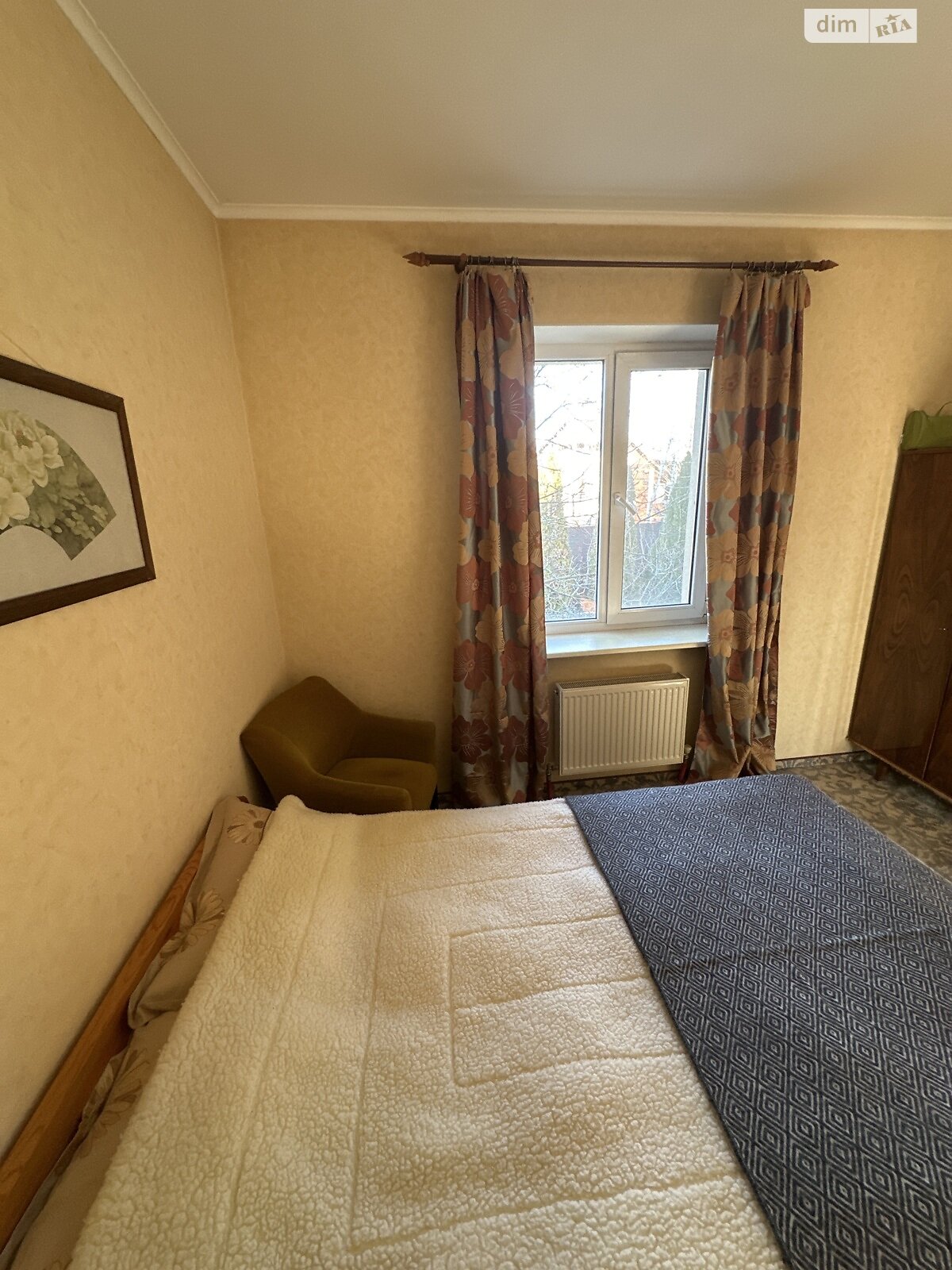 трехэтажный дом, 250 кв. м, кирпич. Сдается помесячно в Подгорцах фото 1 трехэтажный дом, 250 кв. м, кирпич. Сдается помесячно в Подгорцах фото 1