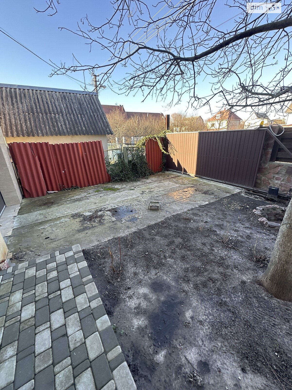 трехэтажный дом, 250 кв. м, кирпич. Сдается помесячно в Подгорцах фото 1 трехэтажный дом, 250 кв. м, кирпич. Сдается помесячно в Подгорцах фото 1