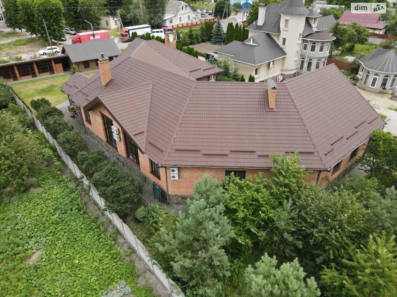 одноэтажный дом с гаражом, 460 кв. м, кирпич. Сдается помесячно в Погребах фото 1 одноэтажный дом с гаражом, 460 кв. м, кирпич. Сдается помесячно в Погребах фото 1