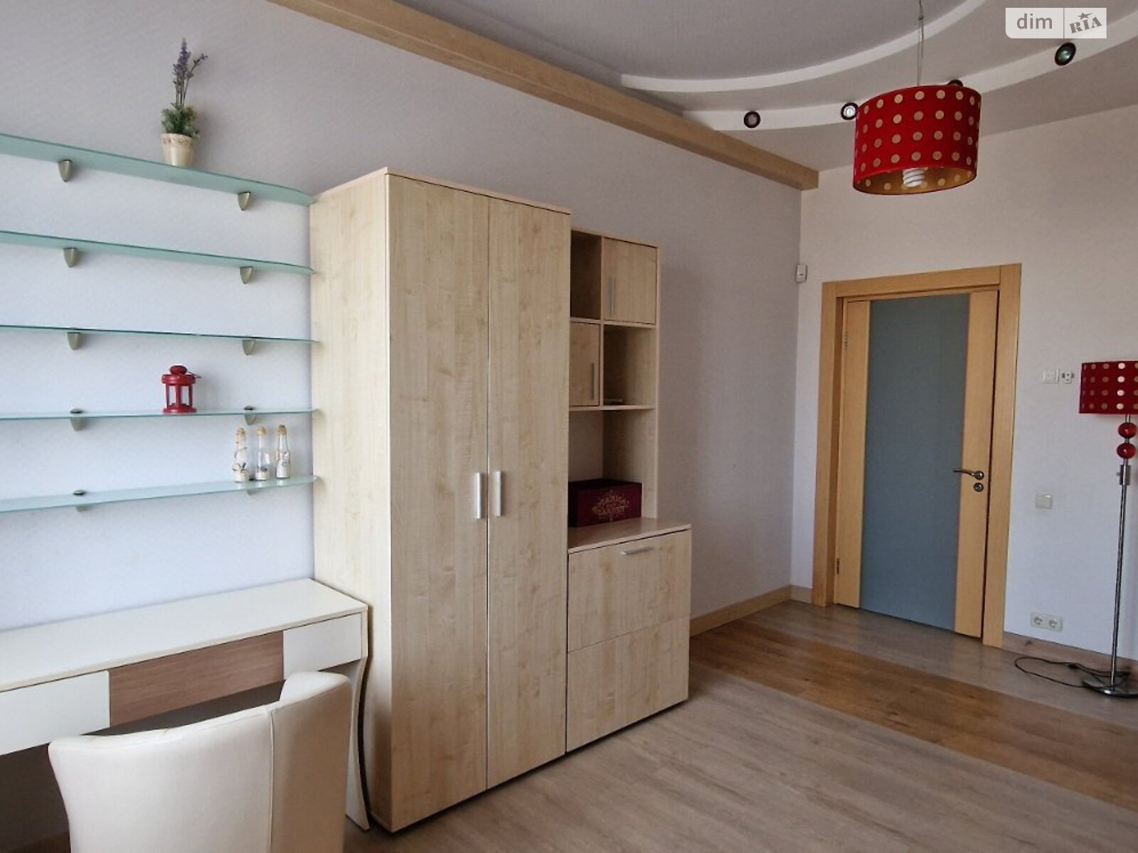 одноэтажный дом с гаражом, 460 кв. м, кирпич. Сдается помесячно в Погребах фото 1 одноэтажный дом с гаражом, 460 кв. м, кирпич. Сдается помесячно в Погребах фото 1